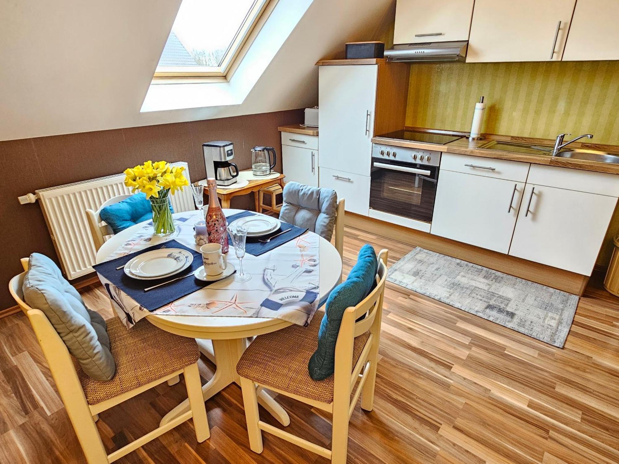 Exclusive Dachgeschosswohnung In Haren/Emmeln Exteriör bild